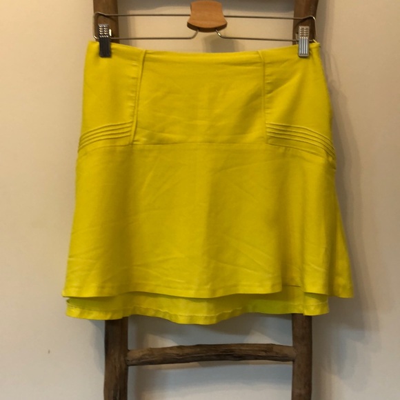 💫 3/10$ Yellow skirt - Picture 2 of 3